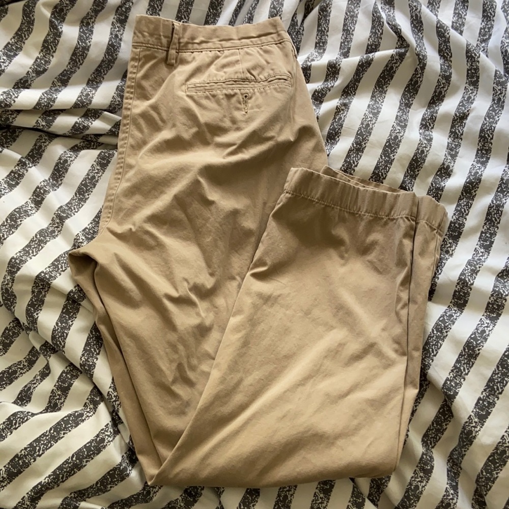 Men’s J. Crew khakis